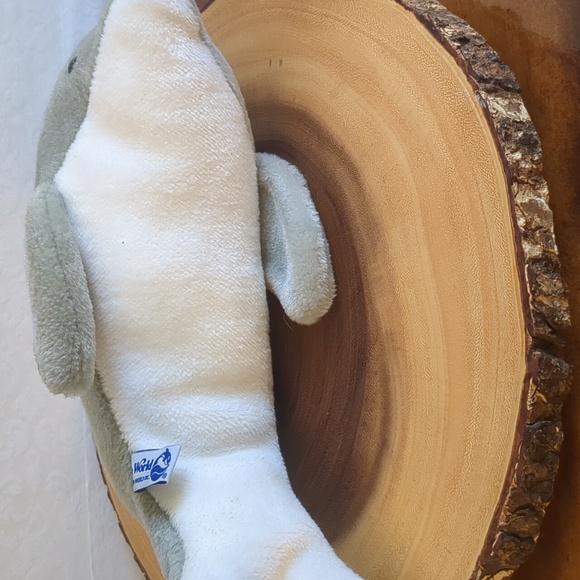 Vintage Sea World Stuffed animals. Walrus and Dolphin - Picture 4 of 6